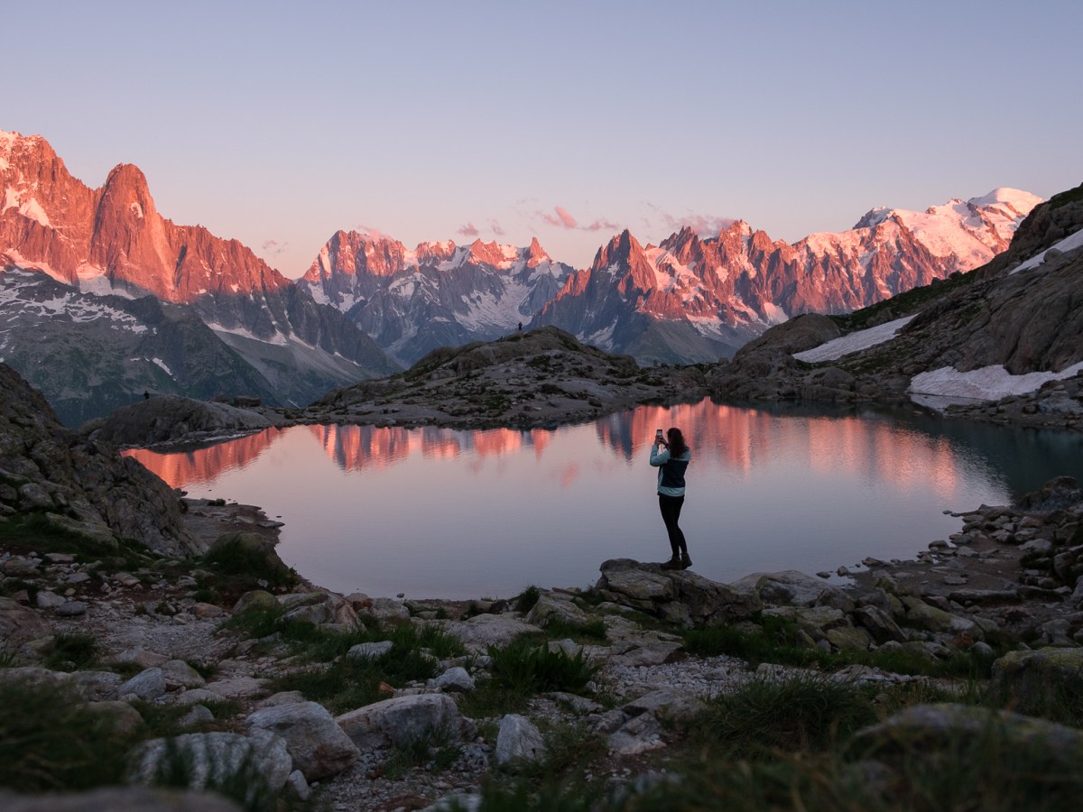 Tour des Aiguilles Rouges : trek de 4 jours face au Mont&nbsp;Blanc